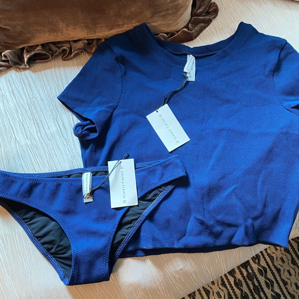 Solid and Striped rich blue colored 2 piece 💙